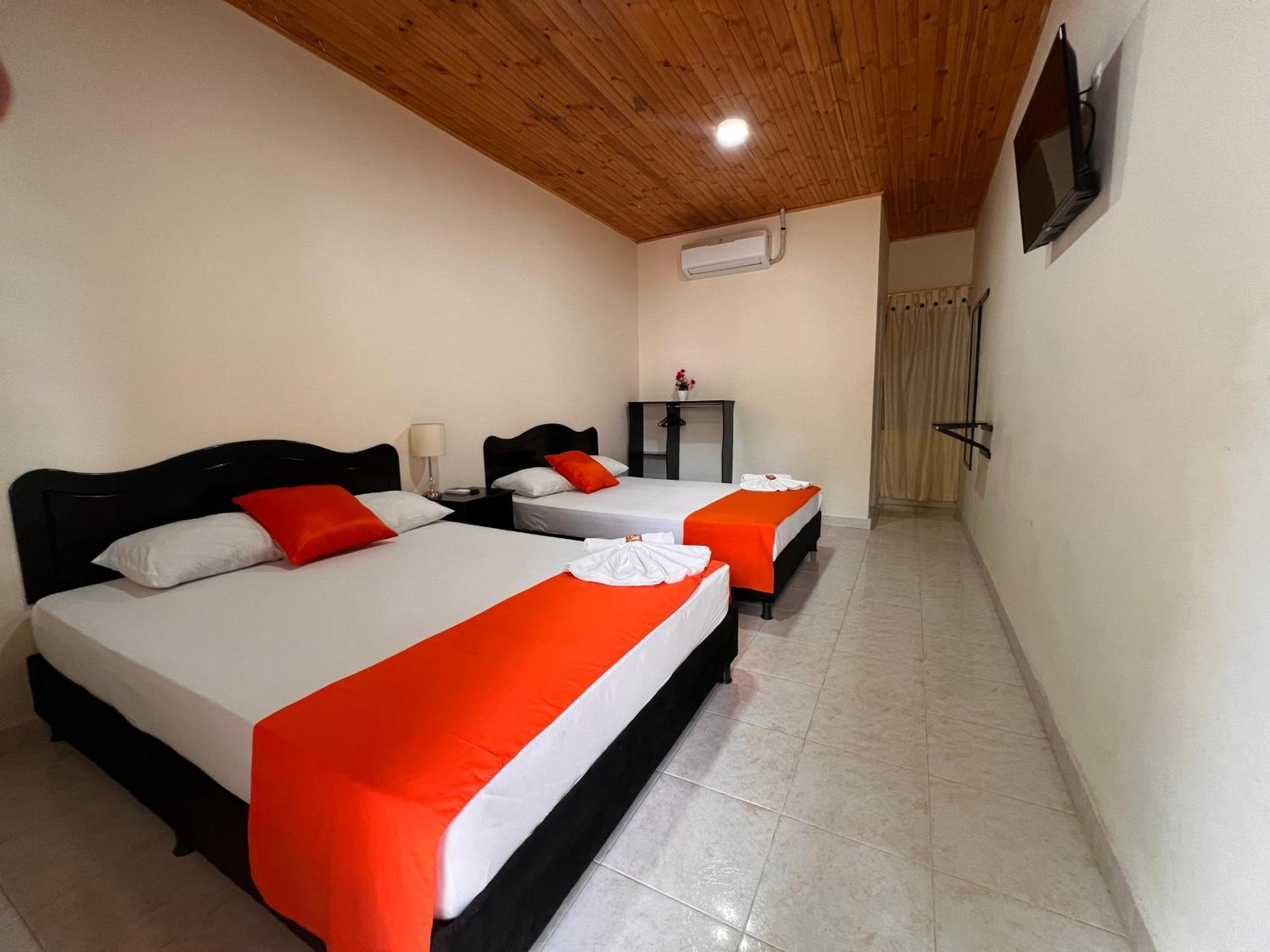 Hotel Colonial Villavieja Zewnętrze zdjęcie